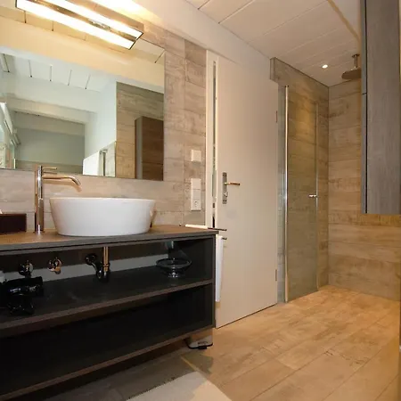 شقة Oberstaader Maisonette أونينغين